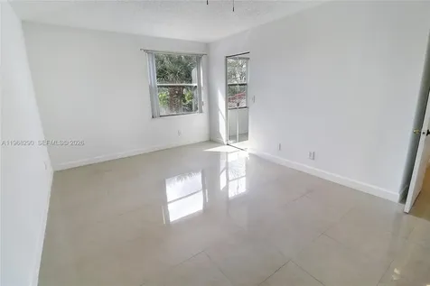 13212 NW 8th Street Pembroke Pines FL 33028