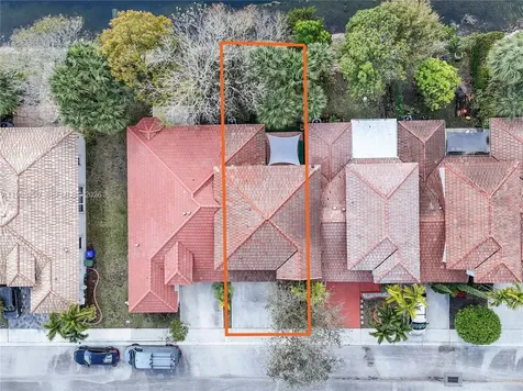 13212 NW 8th Street Pembroke Pines FL 33028