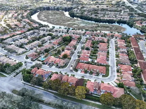 13212 NW 8th Street Pembroke Pines FL 33028