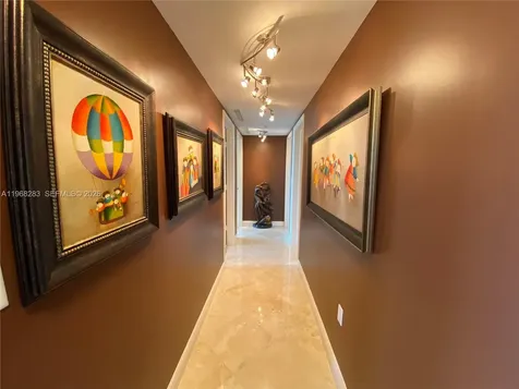 1755 E Hallandale Beach Boulevard Hallandale Beach FL 33009