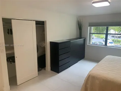 2326 S Cypress Bend Drive Pompano Beach FL 33069