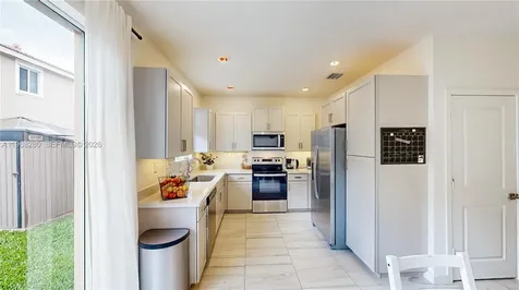 1040 SE 24th Avenue Homestead FL 33035