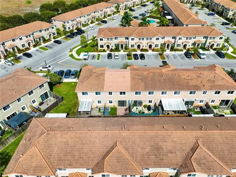 1040 SE 24th Avenue Homestead FL 33035