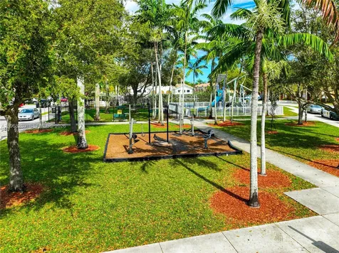 1040 SE 24th Avenue Homestead FL 33035