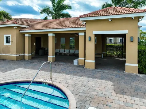 1040 SE 24th Avenue Homestead FL 33035