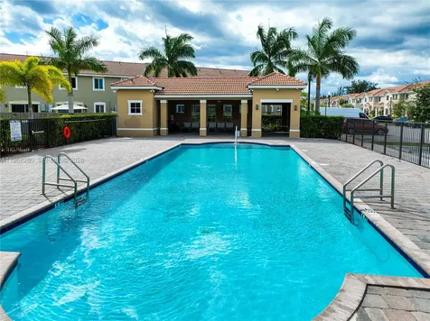 1040 SE 24th Avenue Homestead FL 33035