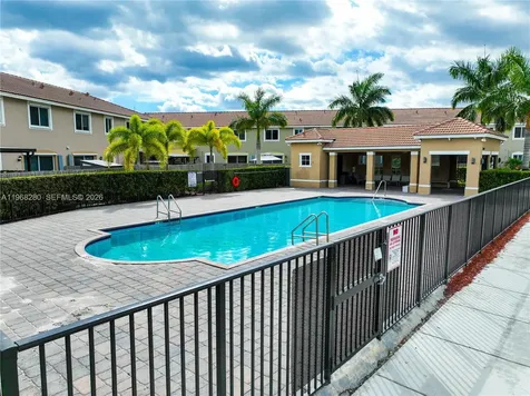 1040 SE 24th Avenue Homestead FL 33035