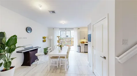 1040 SE 24th Avenue Homestead FL 33035