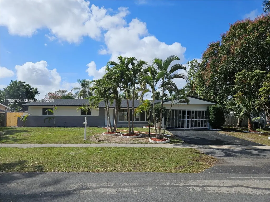 221 SW 53rd Avenue Plantation FL 33317