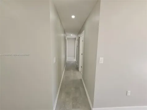 221 SW 53rd Avenue Plantation FL 33317