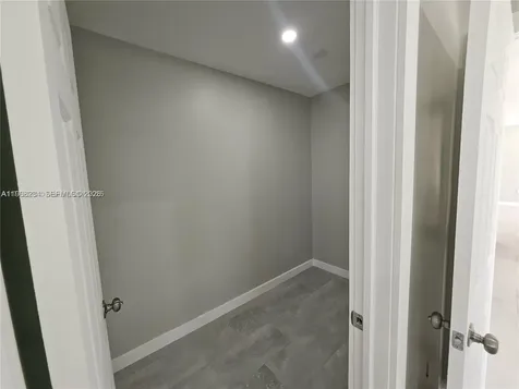 221 SW 53rd Avenue Plantation FL 33317
