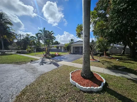 221 SW 53rd Avenue Plantation FL 33317
