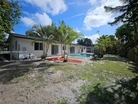 221 SW 53rd Avenue Plantation FL 33317
