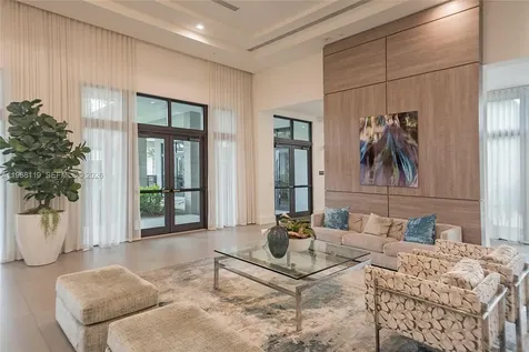 4454 NW 80th Avenue Doral FL 33166
