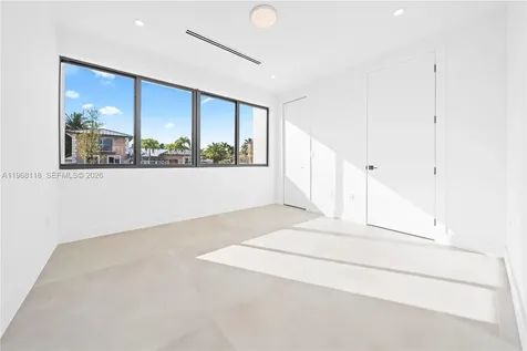 4321 SW 99th Avenue Miami FL 33165