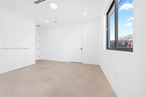 4321 SW 99th Avenue Miami FL 33165