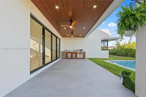 4321 SW 99th Avenue Miami FL 33165