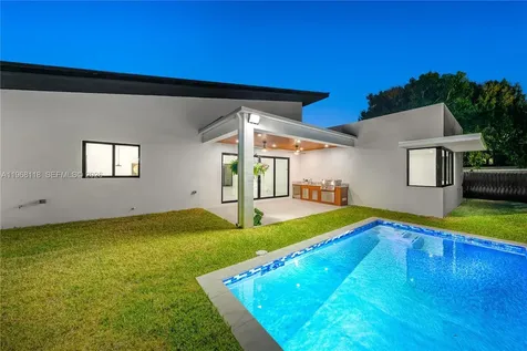 4321 SW 99th Avenue Miami FL 33165