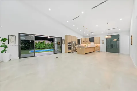 4321 SW 99th Avenue Miami FL 33165
