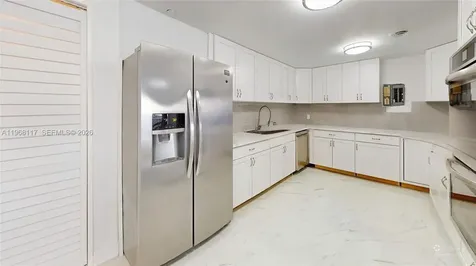 1800 NE 114th Street Miami FL 33181