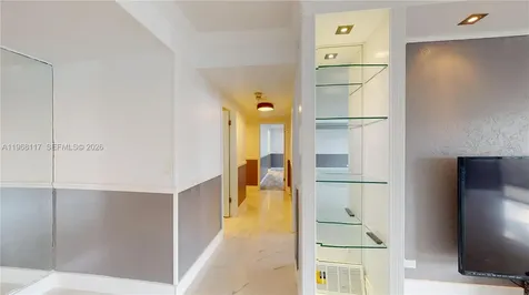 1800 NE 114th Street Miami FL 33181
