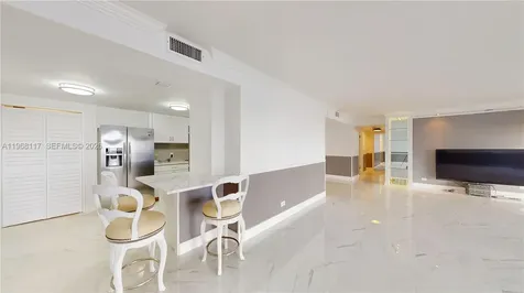 1800 NE 114th Street Miami FL 33181