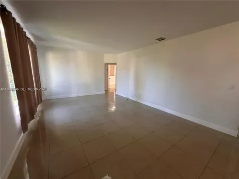 150 NE 170th Street North Miami Beach FL 33162