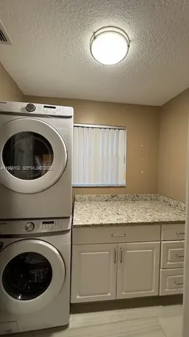 453 SW 169th Terrace Weston FL 33326