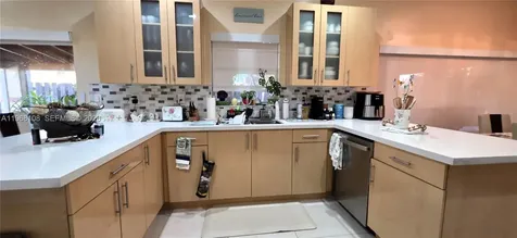 5769 NW 99th Avenue Doral FL 33178