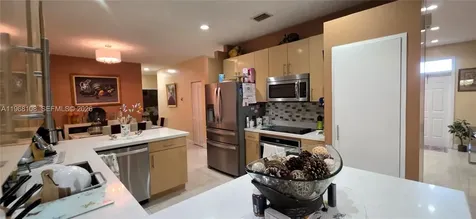 5769 NW 99th Avenue Doral FL 33178