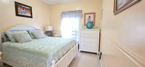 5769 NW 99th Avenue Doral FL 33178