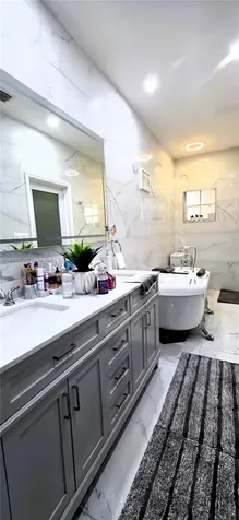5769 NW 99th Avenue Doral FL 33178
