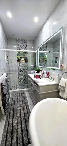 5769 NW 99th Avenue Doral FL 33178