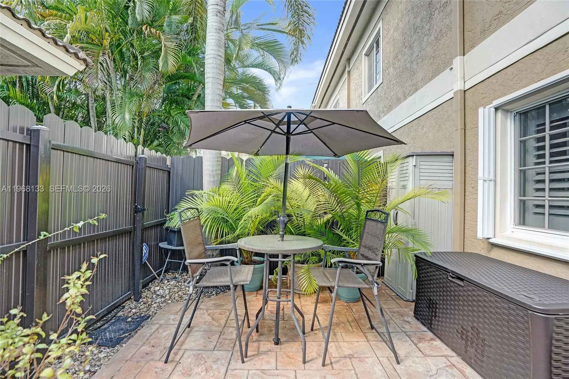 4812 Washington Street Hollywood FL 33021