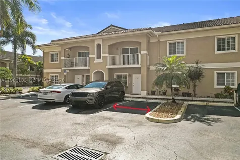 4812 Washington Street Hollywood FL 33021