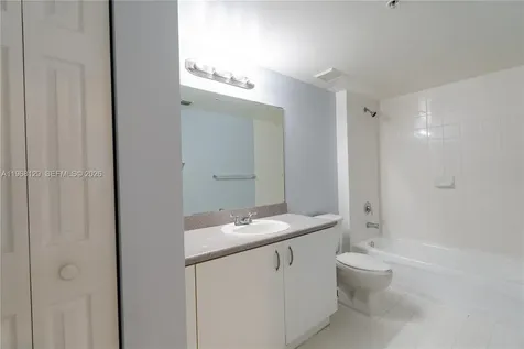816 NW 11th Street Miami FL 33136
