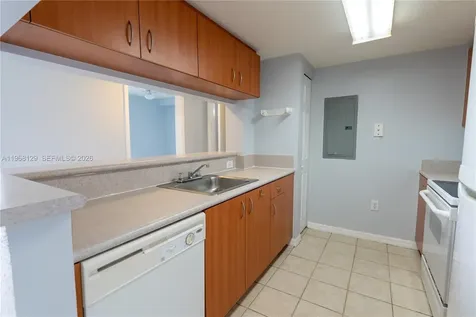 816 NW 11th Street Miami FL 33136