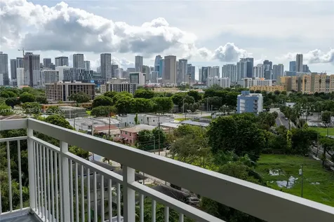 816 NW 11th Street Miami FL 33136