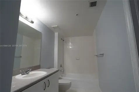 816 NW 11th Street Miami FL 33136