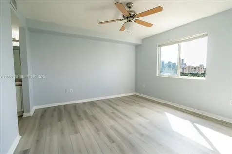 816 NW 11th Street Miami FL 33136