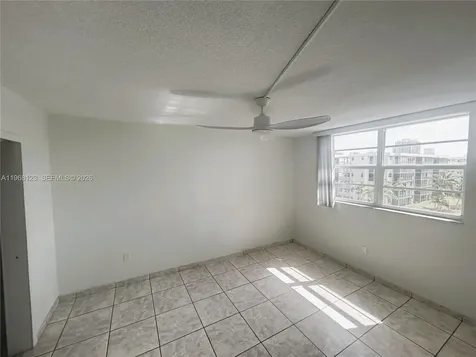 2851 Leonard Drive Aventura FL 33160