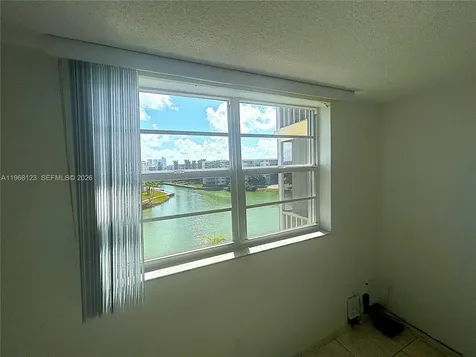 2851 Leonard Drive Aventura FL 33160