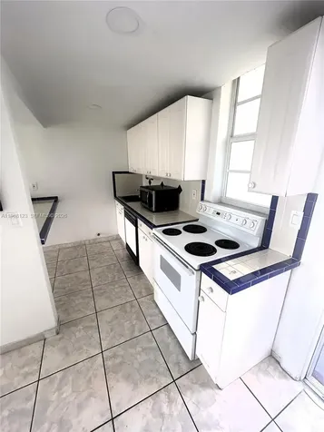 2851 Leonard Drive Aventura FL 33160