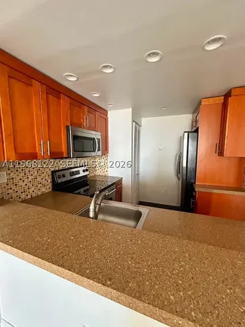 600 NE 36th Street Miami FL 33137