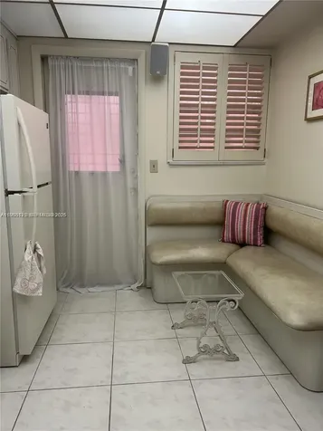 215 SE 3rd Avenue Hallandale Beach FL 33009