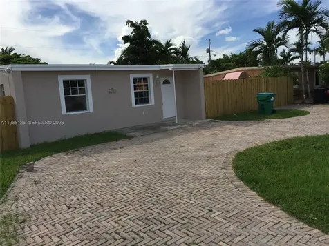 4700 SW 97th Avenue Miami FL 33165