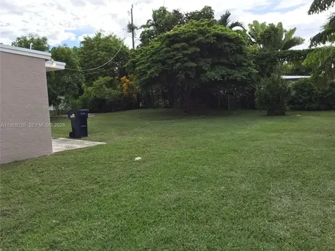 4700 SW 97th Avenue Miami FL 33165