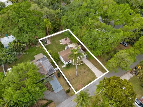 6820 SW 77th Terrace South Miami FL 33143