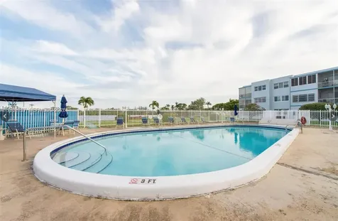 2200 Park Lane Hollywood FL 33021