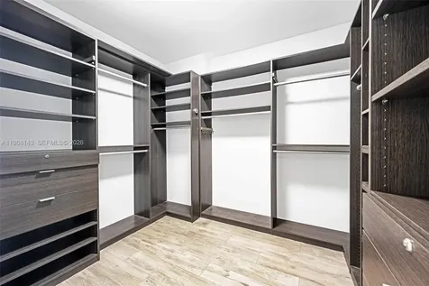 3301 NE 183 Aventura FL 33160